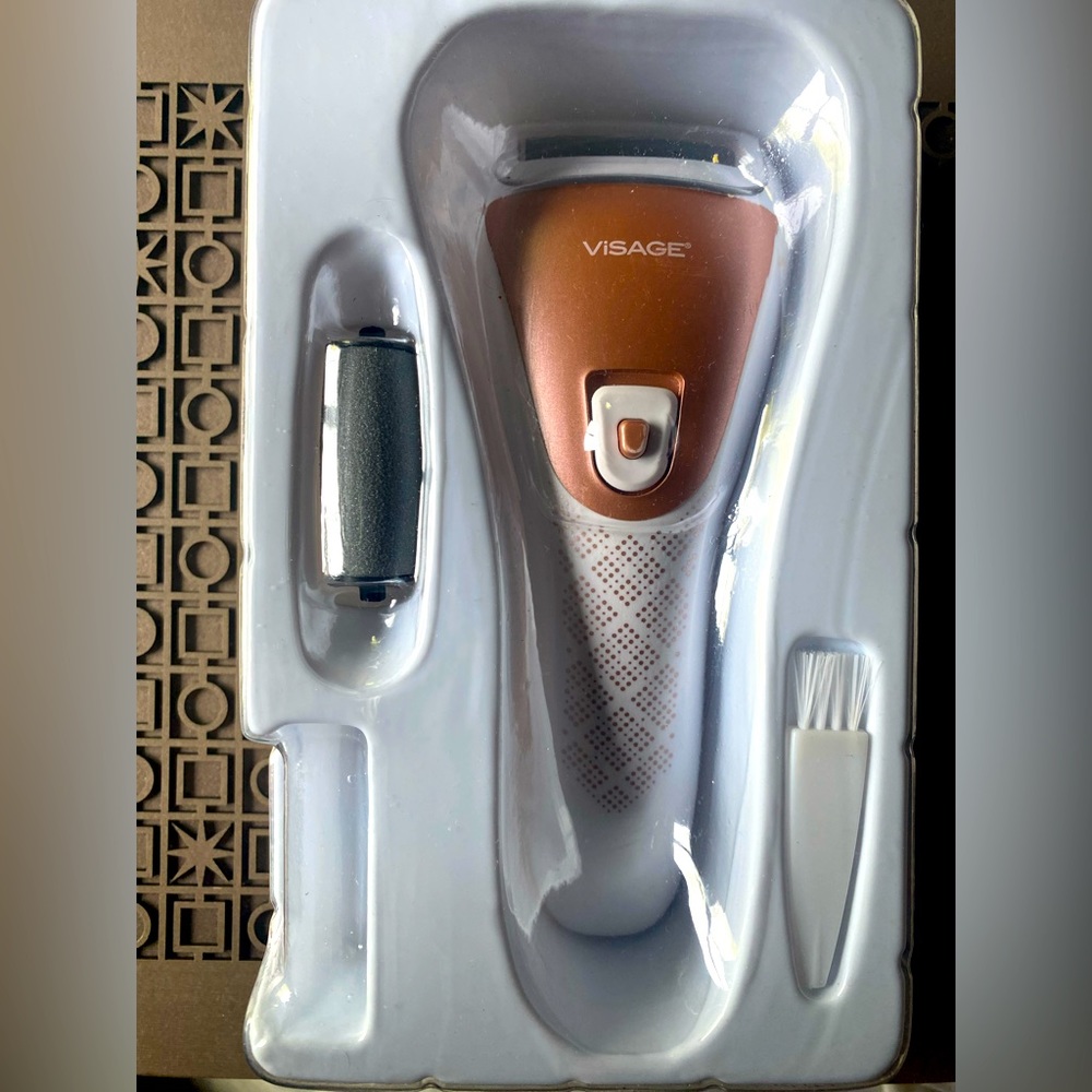 Visage Pro Style Electric Foot Pedi Battery Powered exfoliater Callus Sahver